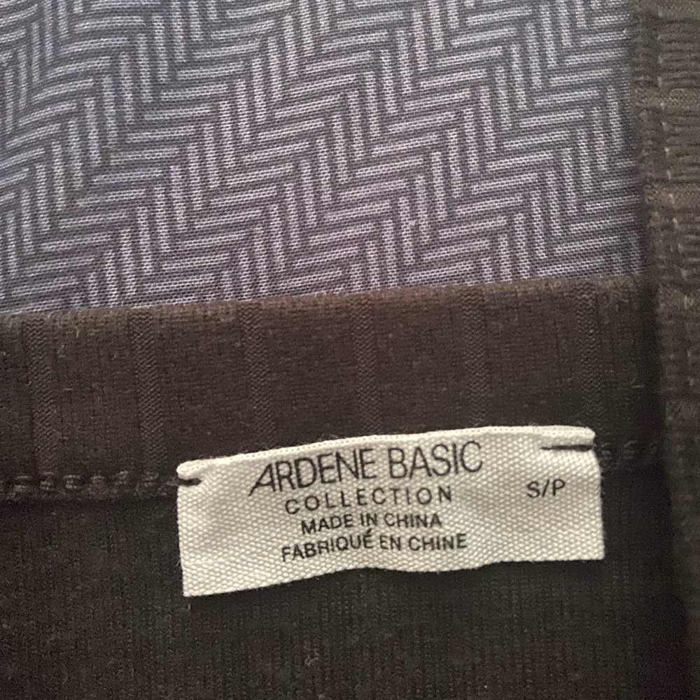 Ardene basic crop top - Picture 2 of 2